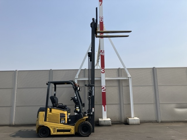 Thông tin cấu hình chi tiết xe