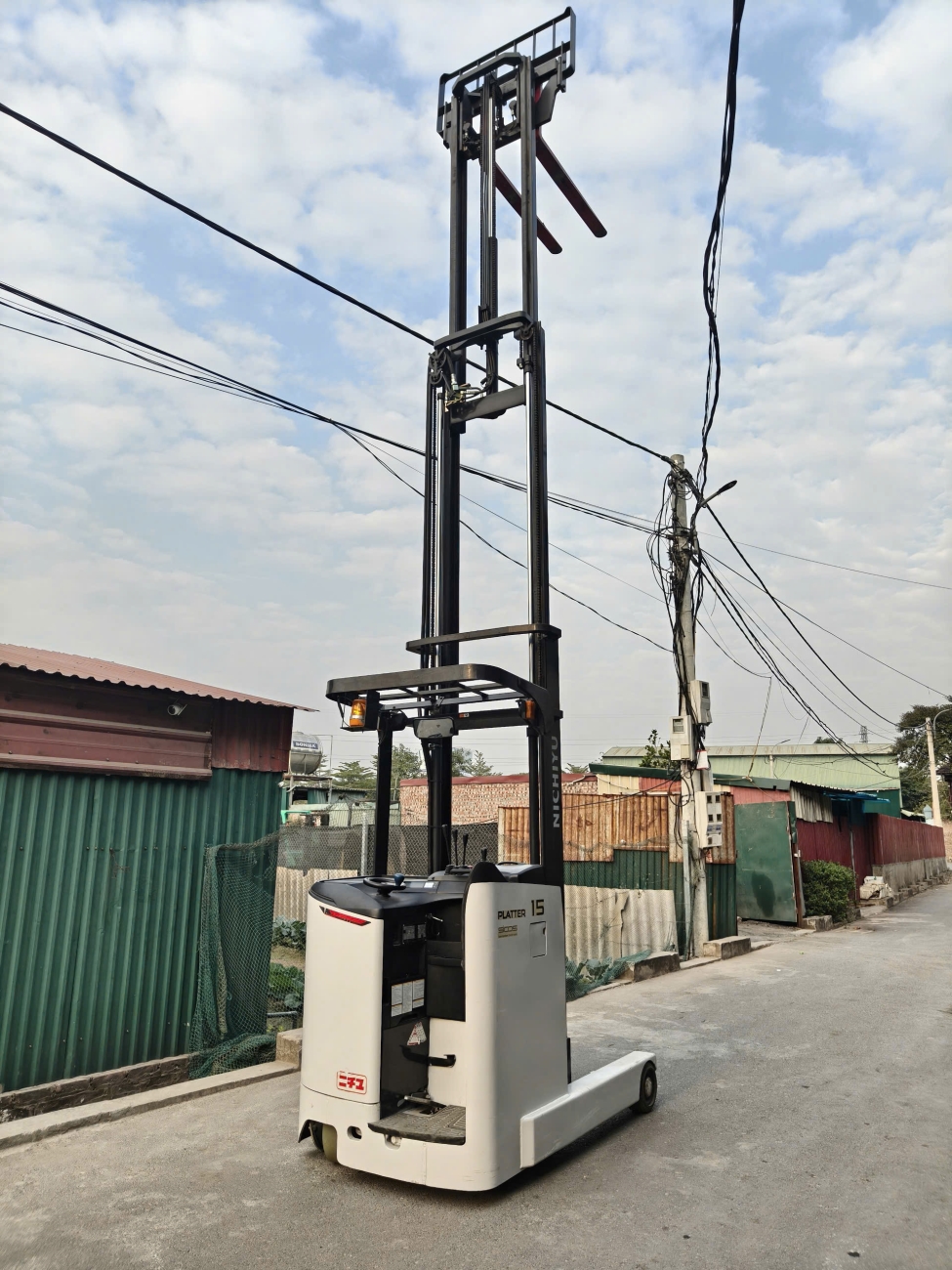1. Xe nâng điện cũ đứng lái 1.5T NICHIYU FBRMAW15 SX 2020 6