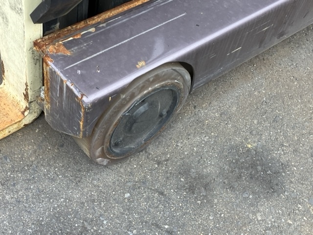 3.Xe nâng điện cũ đứng lái 1.5T, Sumitomo 61FBR15SXII9