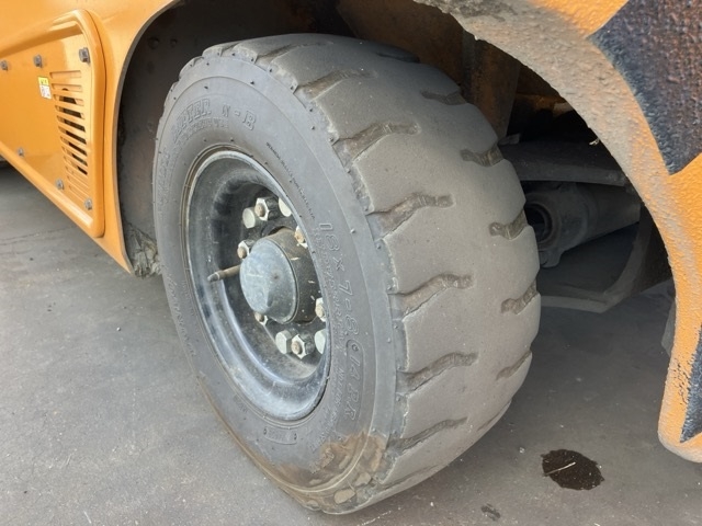 5. Xe nâng điện cũ ngồi lái 2.0T, KOMATSU FB20-123