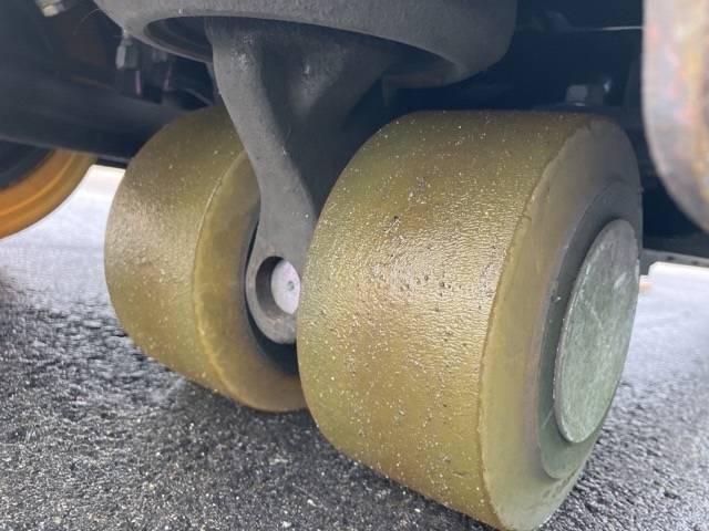 Xe nâng điện cũ đứng lái 1.3T TOYOTA 8FBRK13 14